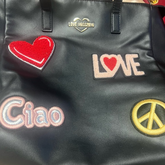 Like new with wallet box and dust bag - Picture 4 of 5